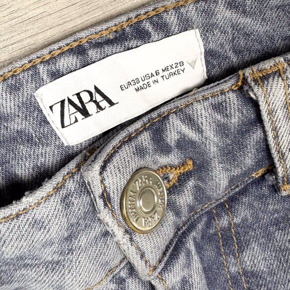 ZARA Womens High Rise Straight Leg Blue Jeans Raw Hem Size 6 - Picture 3 of 5